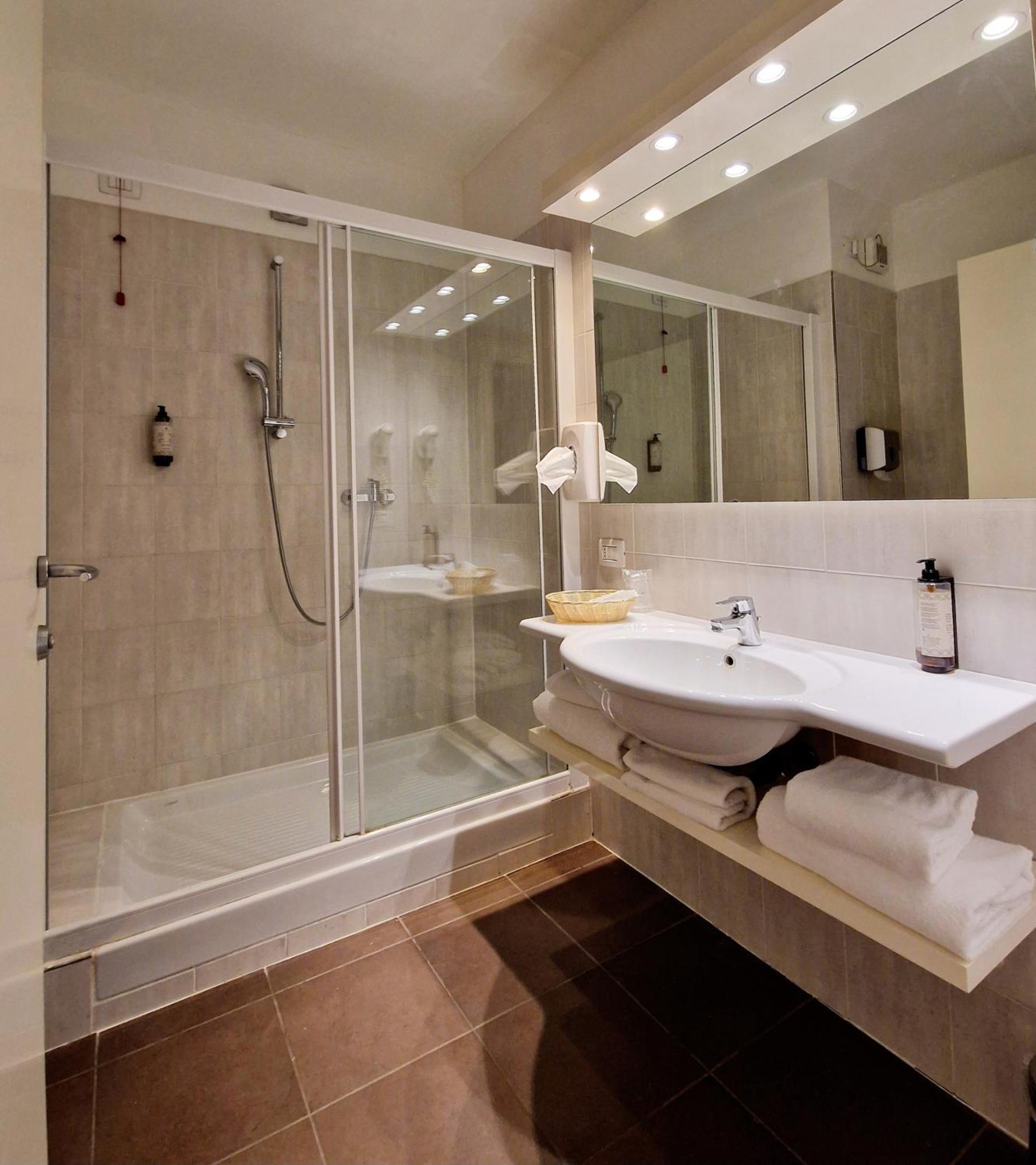 Hotel Motel Piu' Vaiano Cremasco Екстер'єр фото