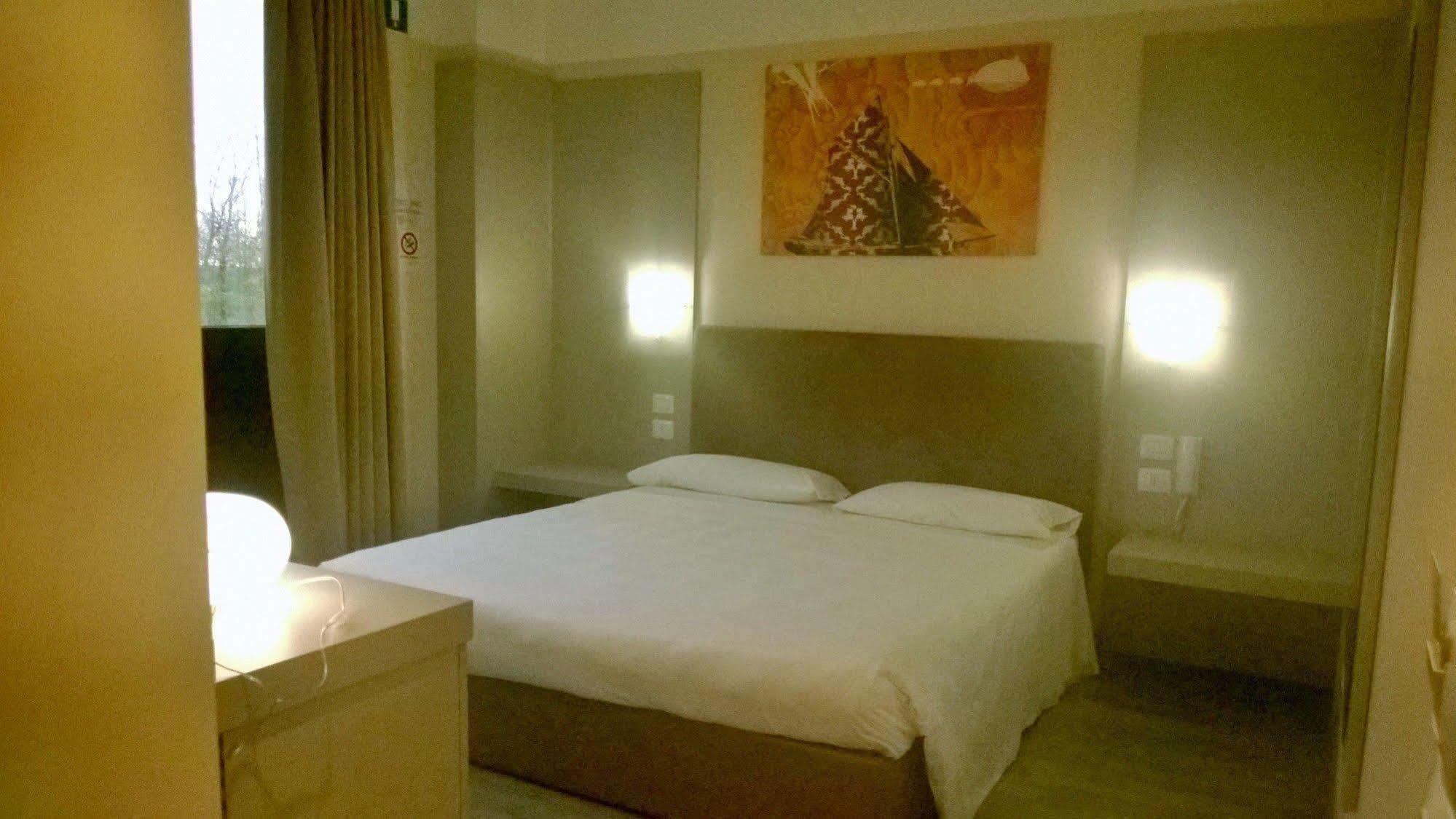 Hotel Motel Piu' Vaiano Cremasco Екстер'єр фото